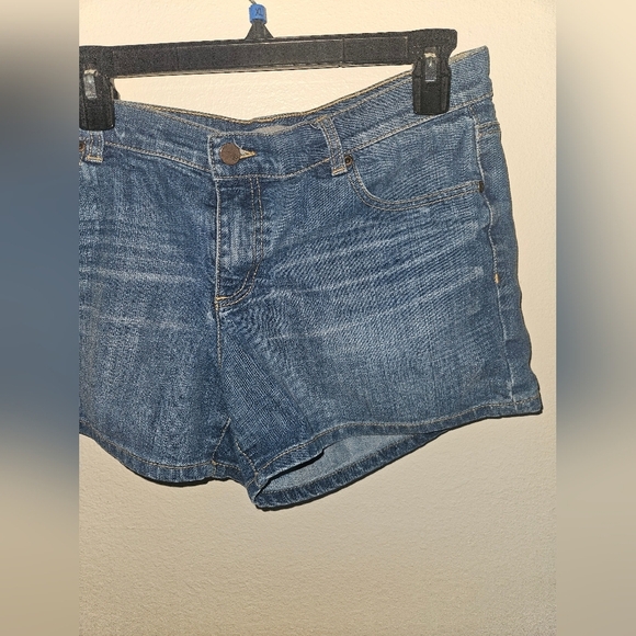 New York & Company Blue Jean Shorts Size 10 - Picture 2 of 9